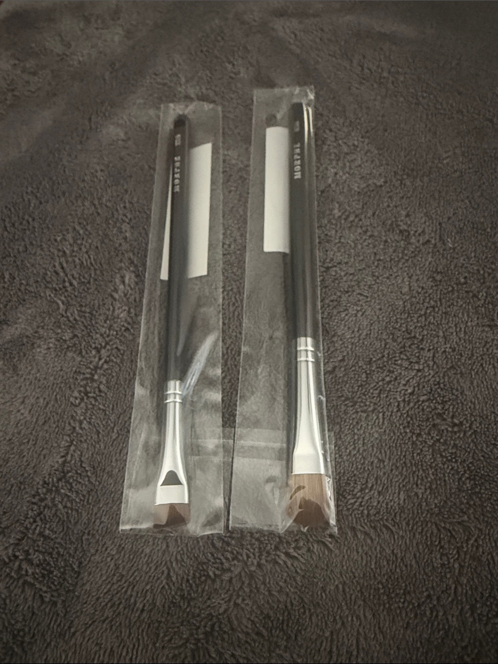 Brush Bundle Deal!  Set of 2 Morphe brushes- M165  and M166